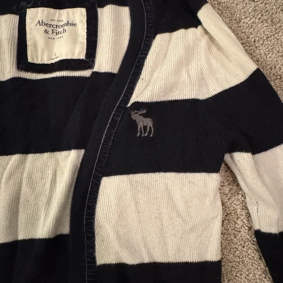 Abercrombie & Fitch Navy Cream Striped Long Cardigan Sweater Size S - Picture 4 of 4